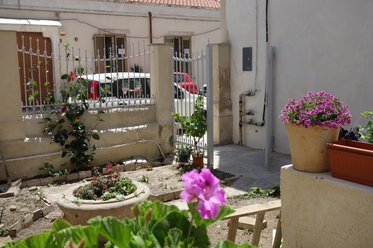 Appartement Graziella E Lucia à Syracuse Extérieur photo