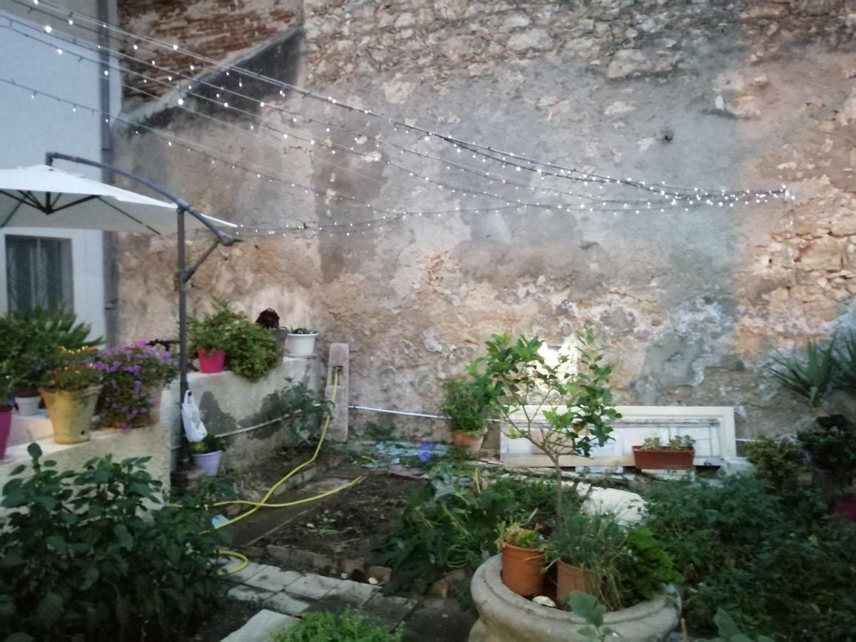 Appartement Graziella E Lucia à Syracuse Extérieur photo